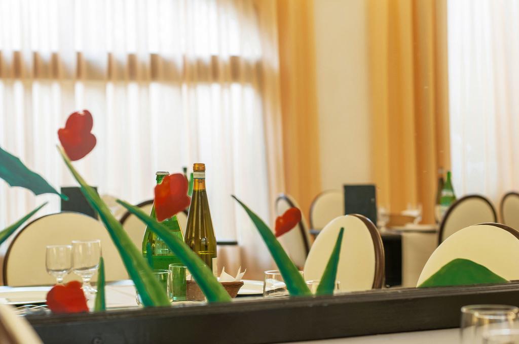 Hotel Annabelle Іскія Екстер'єр фото