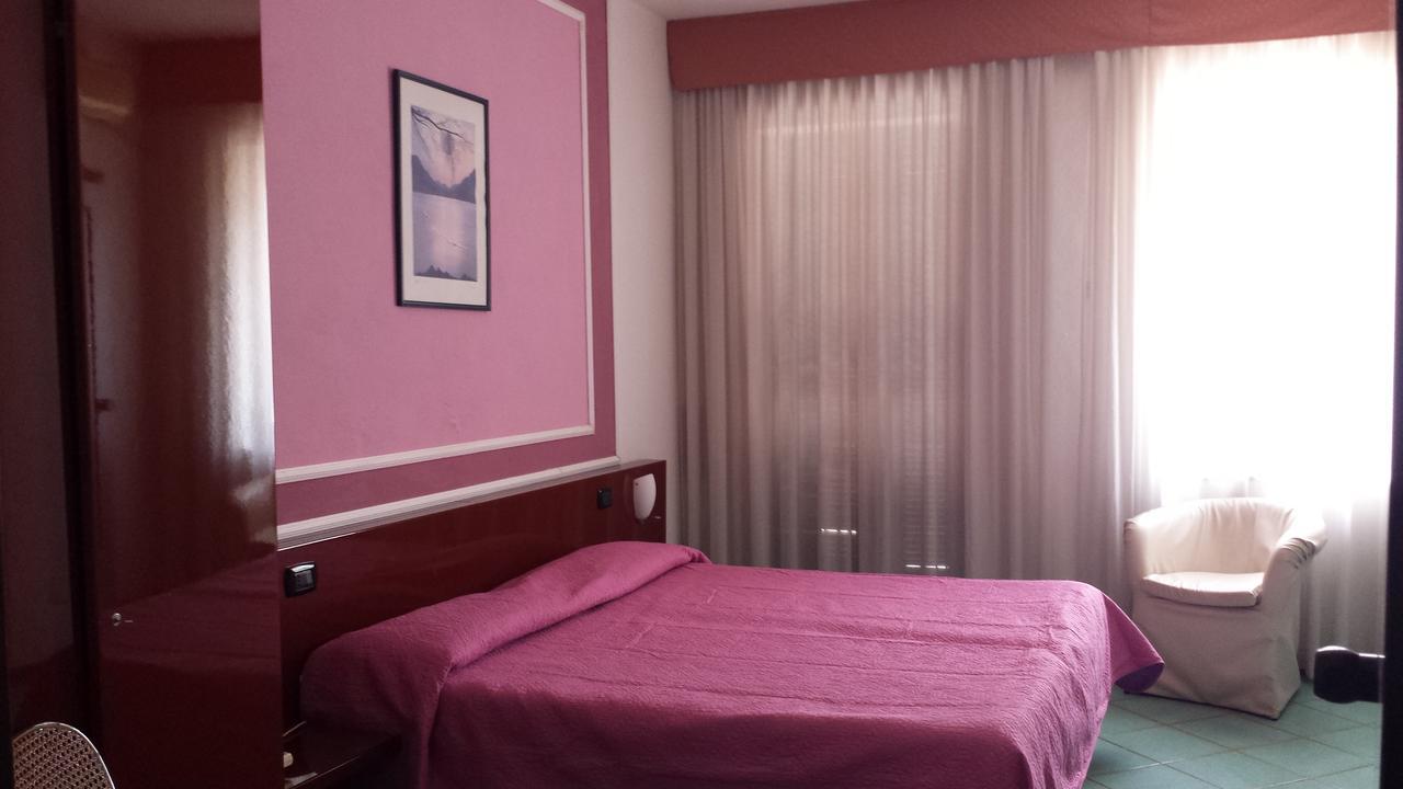 Hotel Annabelle Іскія Екстер'єр фото