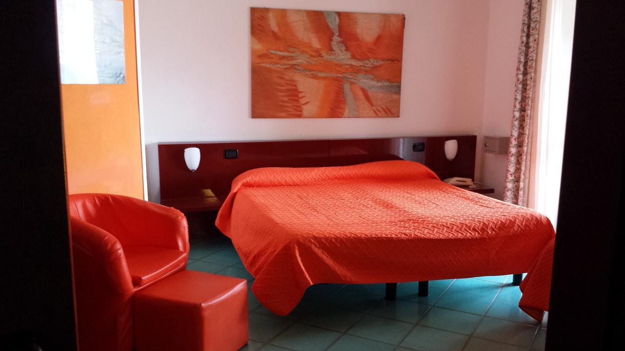 Hotel Annabelle Іскія Екстер'єр фото