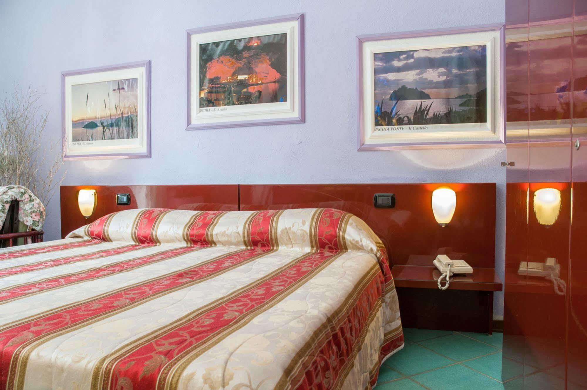 Hotel Annabelle Іскія Екстер'єр фото
